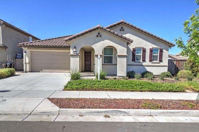 498 Central Pacific St, Lathrop, CA 95330