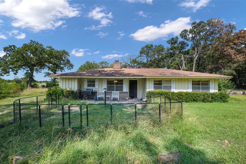 1113 W Will White Road, Kemp, TX 75143