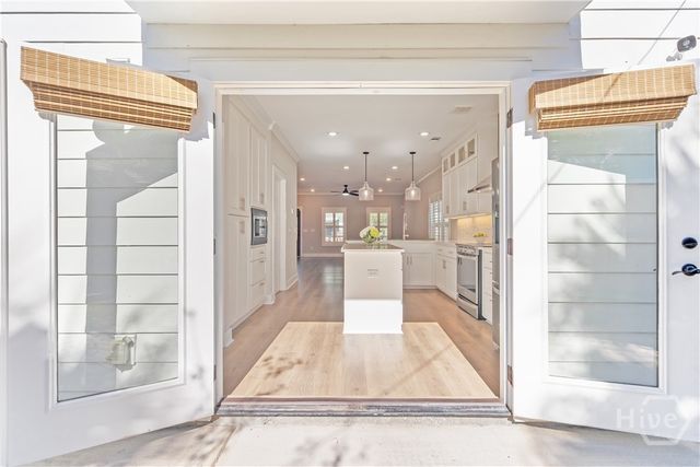 917 E 39th Street, Savannah, GA 31401