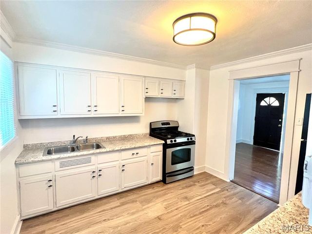 257 Monica Drive, Sunset Hills, MO 63127