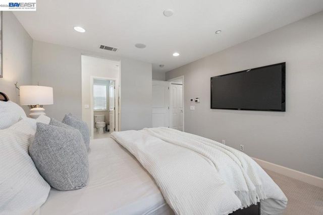 3717 Branding Iron Pl, Dublin, CA 94568