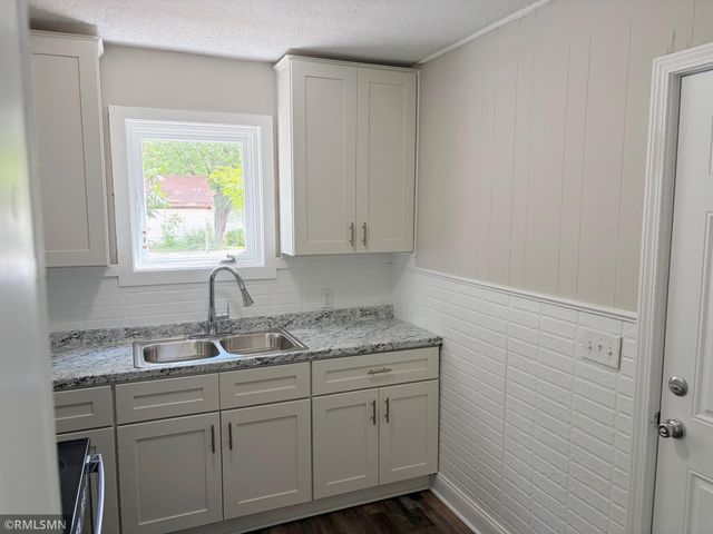 5104 Camden Avenue N, Minneapolis, MN 55430