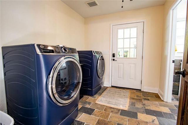 5357 Highway 81, Loganville, GA 30052