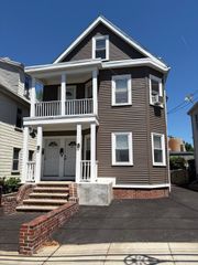 23 Waters Ave 1, Everett, MA 02149
