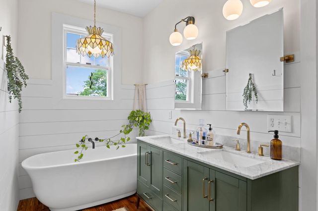 1502 E 14th Street, Chattanooga, TN 37404