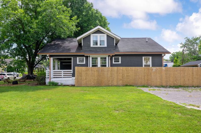 1502 E 14th Street, Chattanooga, TN 37404
