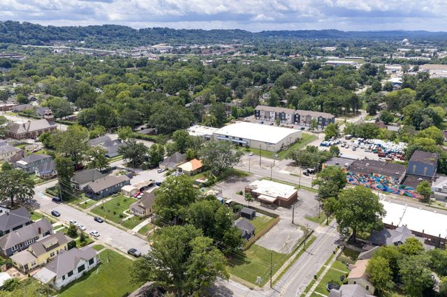 1502 E 14th Street, Chattanooga, TN 37404