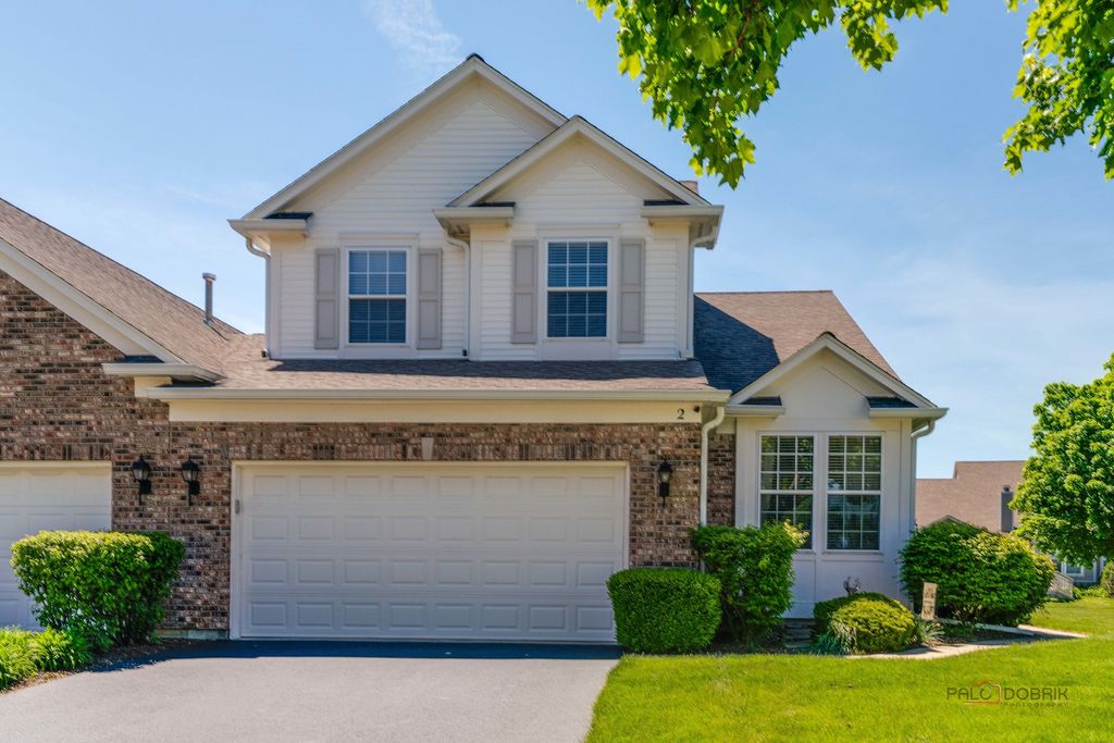 2 Tiverton Court, Algonquin, IL 60102