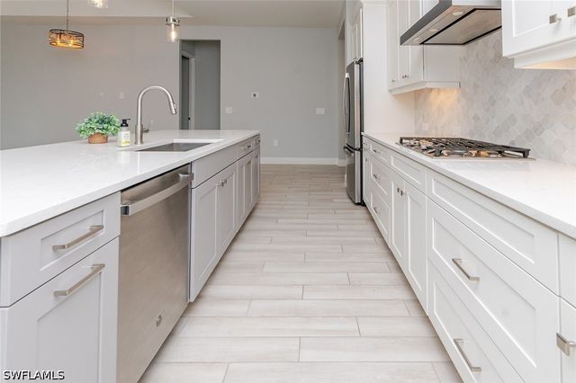 3995 Pegasus WAY, Naples, FL 34120