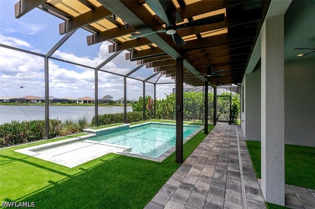 3995 Pegasus WAY, Naples, FL 34120