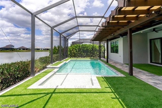 3995 Pegasus WAY, Naples, FL 34120