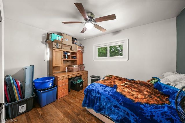 718 Starlight Drive, Seven Hills, OH 44131