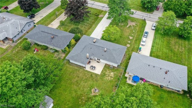 718 Starlight Drive, Seven Hills, OH 44131