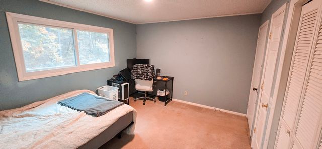 936 Ridge Rd, Quebeck, TN 38579