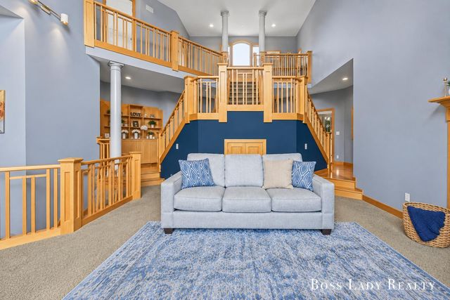 2213 N Bristol Street, Holland, MI 49424