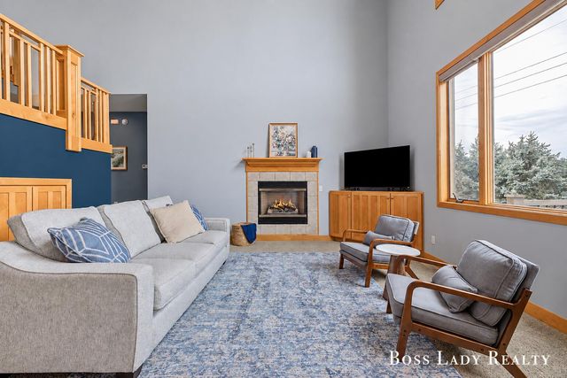 2213 N Bristol Street, Holland, MI 49424