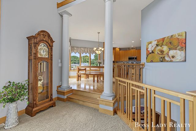 2213 N Bristol Street, Holland, MI 49424