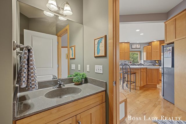 2213 N Bristol Street, Holland, MI 49424