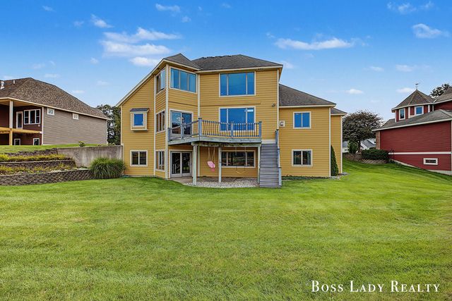 2213 N Bristol Street, Holland, MI 49424
