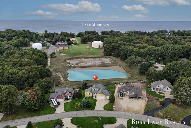 2213 N Bristol Street, Holland, MI 49424