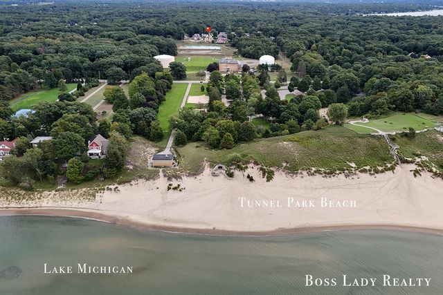 2213 N Bristol Street, Holland, MI 49424