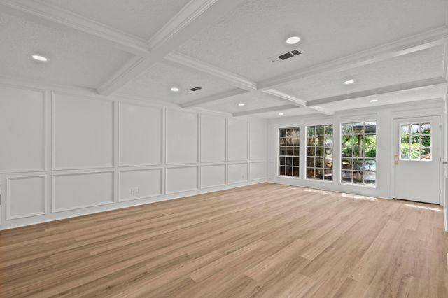 16318 Heatherdale Drive, Houston, TX 77059