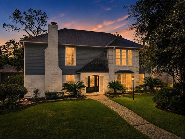 16318 Heatherdale Drive, Houston, TX 77059