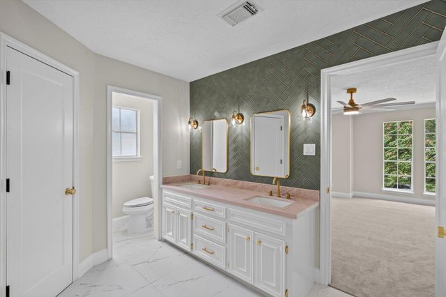 16318 Heatherdale Drive, Houston, TX 77059