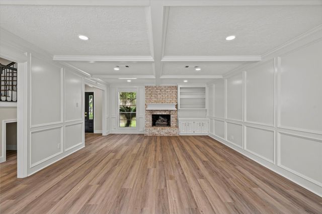 16318 Heatherdale Drive, Houston, TX 77059
