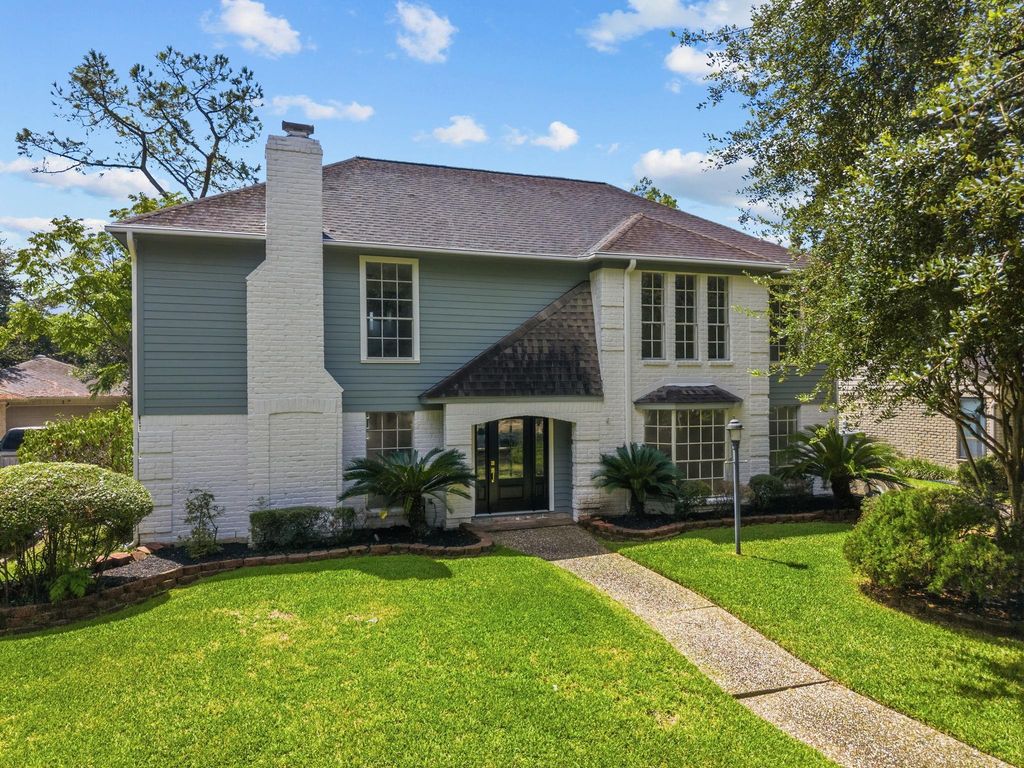 16318 Heatherdale Drive, Houston, TX 77059