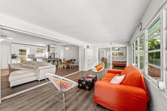 113 Park Lane E, Hypoluxo, FL 33462