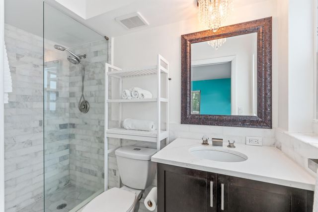 113 Park Lane E, Hypoluxo, FL 33462