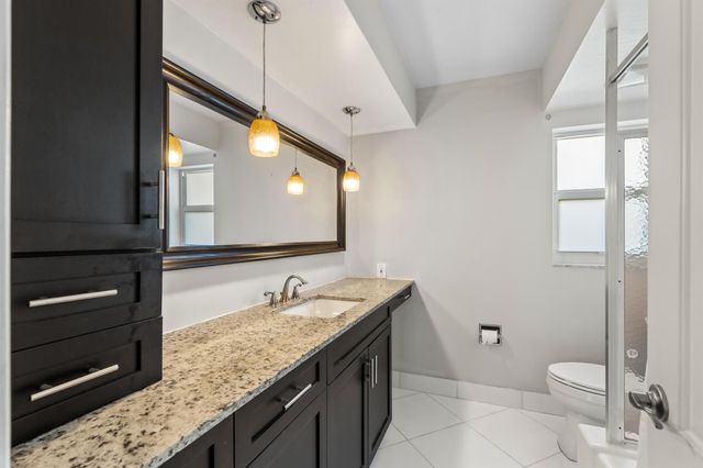 113 Park Lane E, Hypoluxo, FL 33462