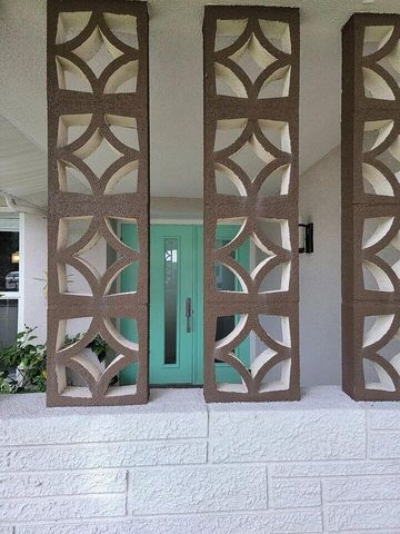 113 Park Lane E, Hypoluxo, FL 33462