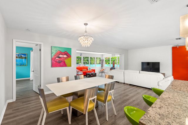 113 Park Lane E, Hypoluxo, FL 33462