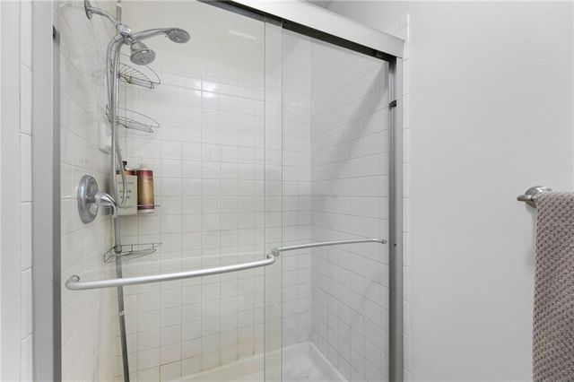 15611 Maple Street, Overland Park, KS 66223