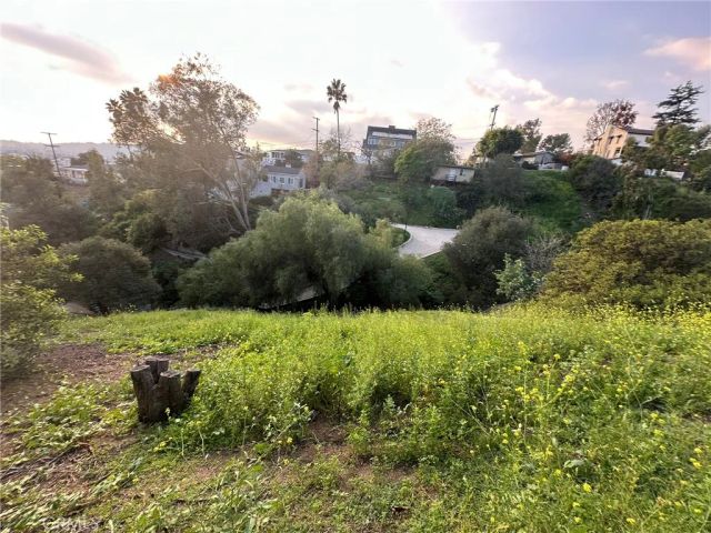 0 SINCLAIR, Glendale, CA 91205