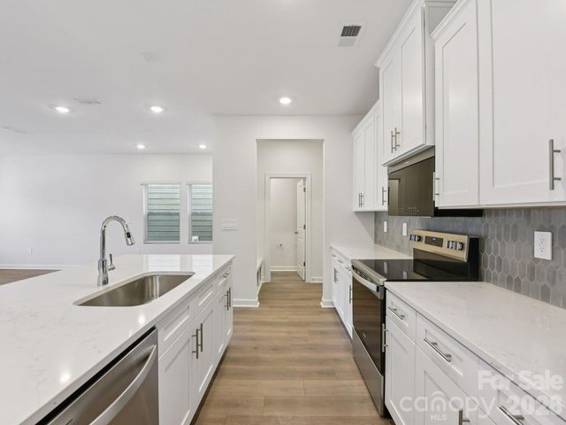 7256 Yardley Street, Gastonia, NC 28056