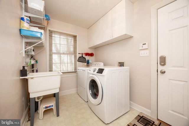 35 OAKWOOD LN, Phoenixville, PA 19460