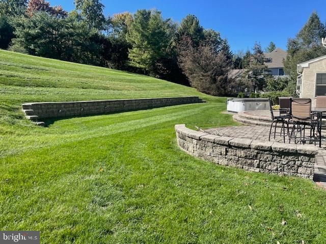 35 OAKWOOD LN, Phoenixville, PA 19460