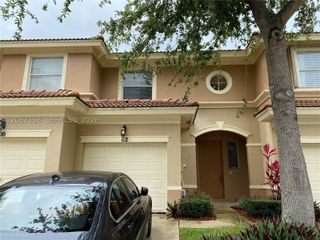 112 Wakulla Springs Way, Royal Palm Beach, FL 33411