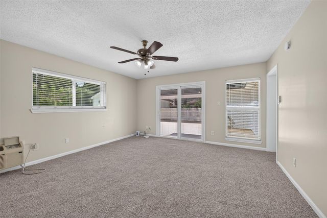 6527 Apple Valley Lane, Houston, TX 77069