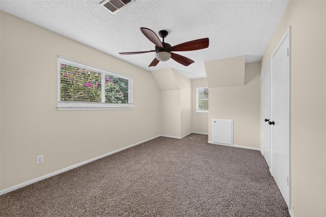 6527 Apple Valley Lane, Houston, TX 77069