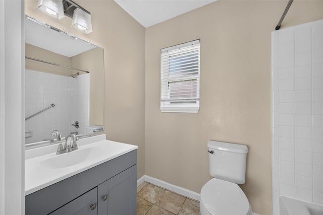 6527 Apple Valley Lane, Houston, TX 77069