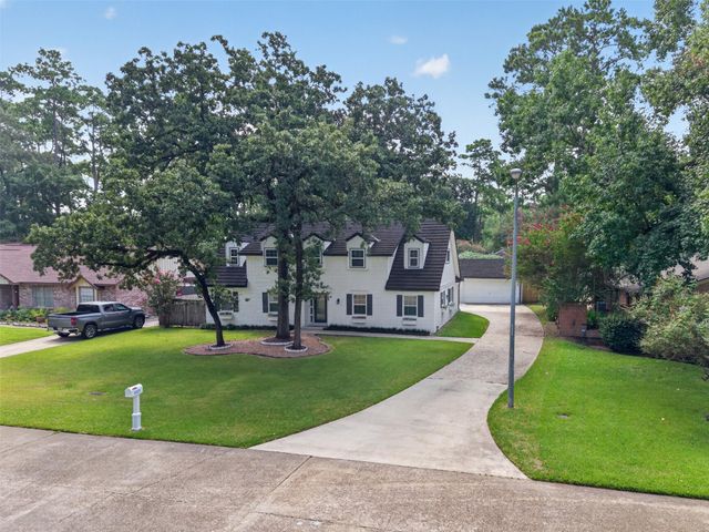 6527 Apple Valley Lane, Houston, TX 77069