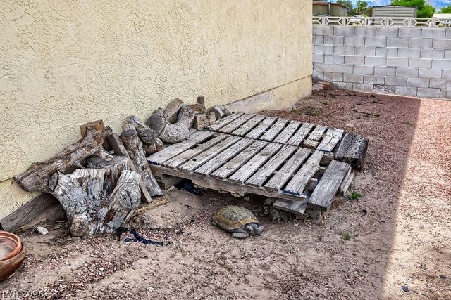 5716 Avenida Tampico, Las Vegas, NV 89108