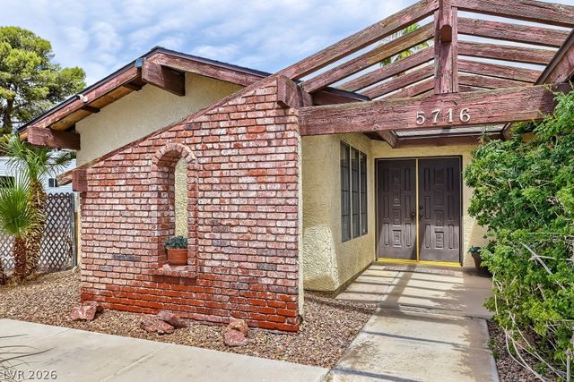 5716 Avenida Tampico, Las Vegas, NV 89108