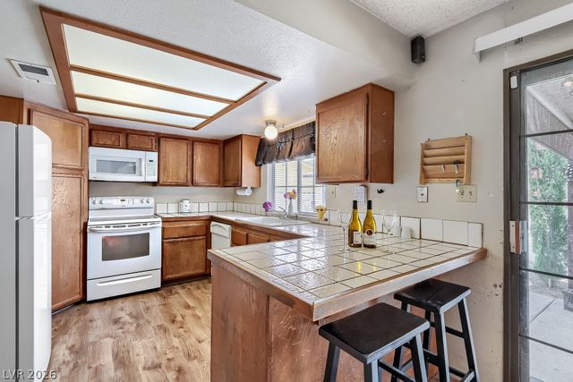 5716 Avenida Tampico, Las Vegas, NV 89108