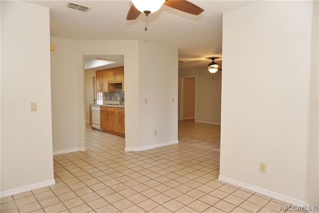 6065 W Croyden Circle, Crystal River, FL 34429