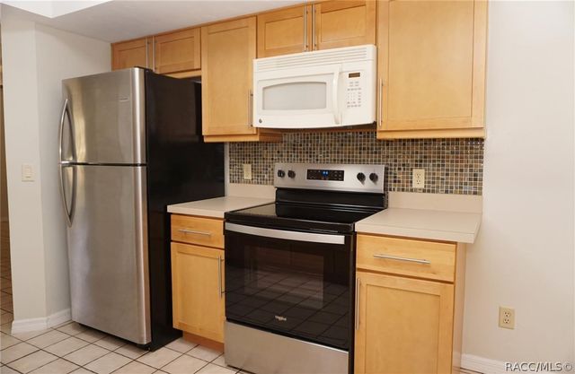 6065 W Croyden Circle, Crystal River, FL 34429